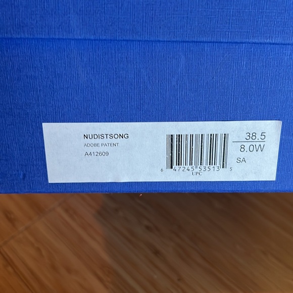 Stuart weitzman nudistsong in adobe 8 wide - Picture 8 of 10